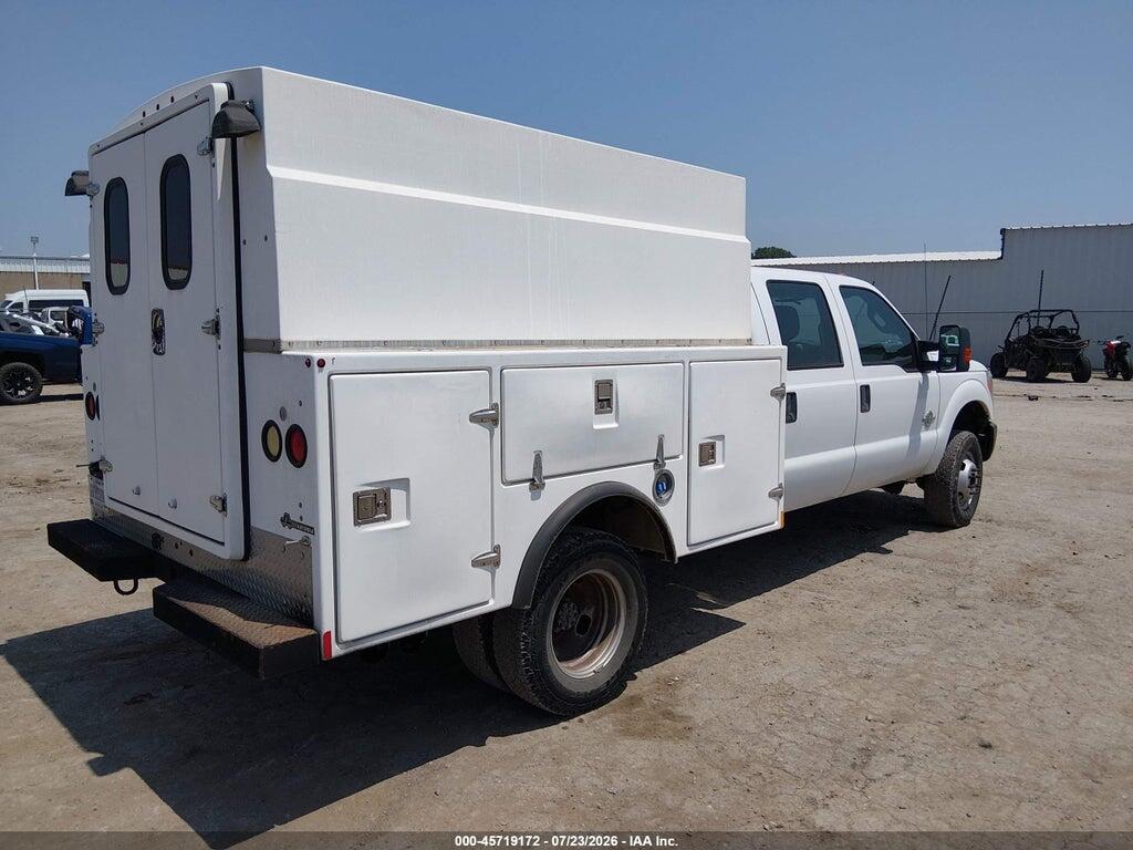 1FD8W3HT3CEA50721 2012 FORD F-350 CHASSIS photo no. 4
