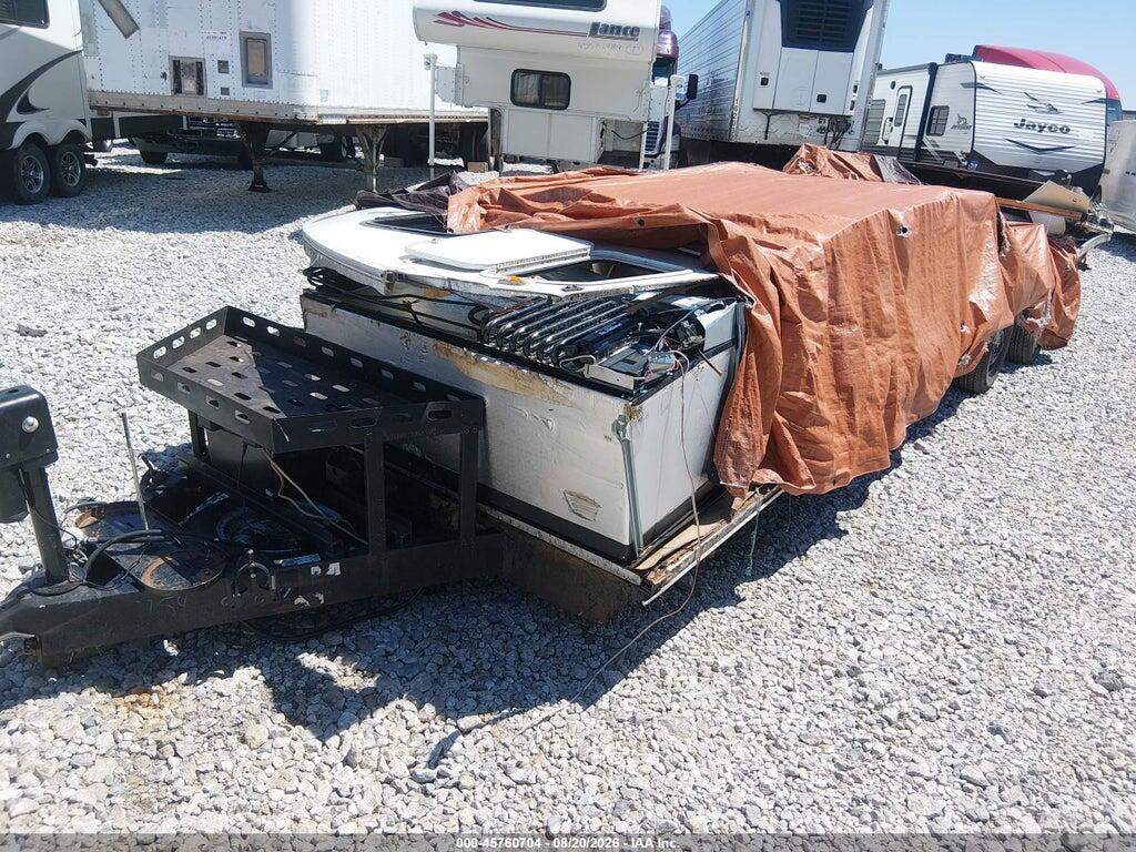 5ZT2FERB5CA006754 2012 COACHMEN BY FOREST R FREEDOM EXPRESS photo no. 2