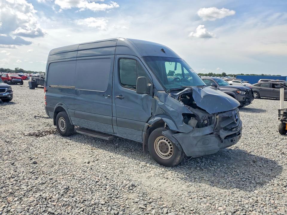 2018 MERCEDES-BENZ SPRINTER 2500 — Фото 4 из 13