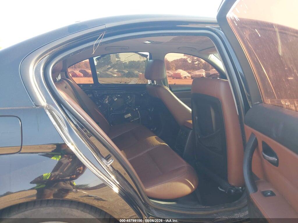 WBAPH7G52ANM48162 2010 BMW 328I photo no. 8