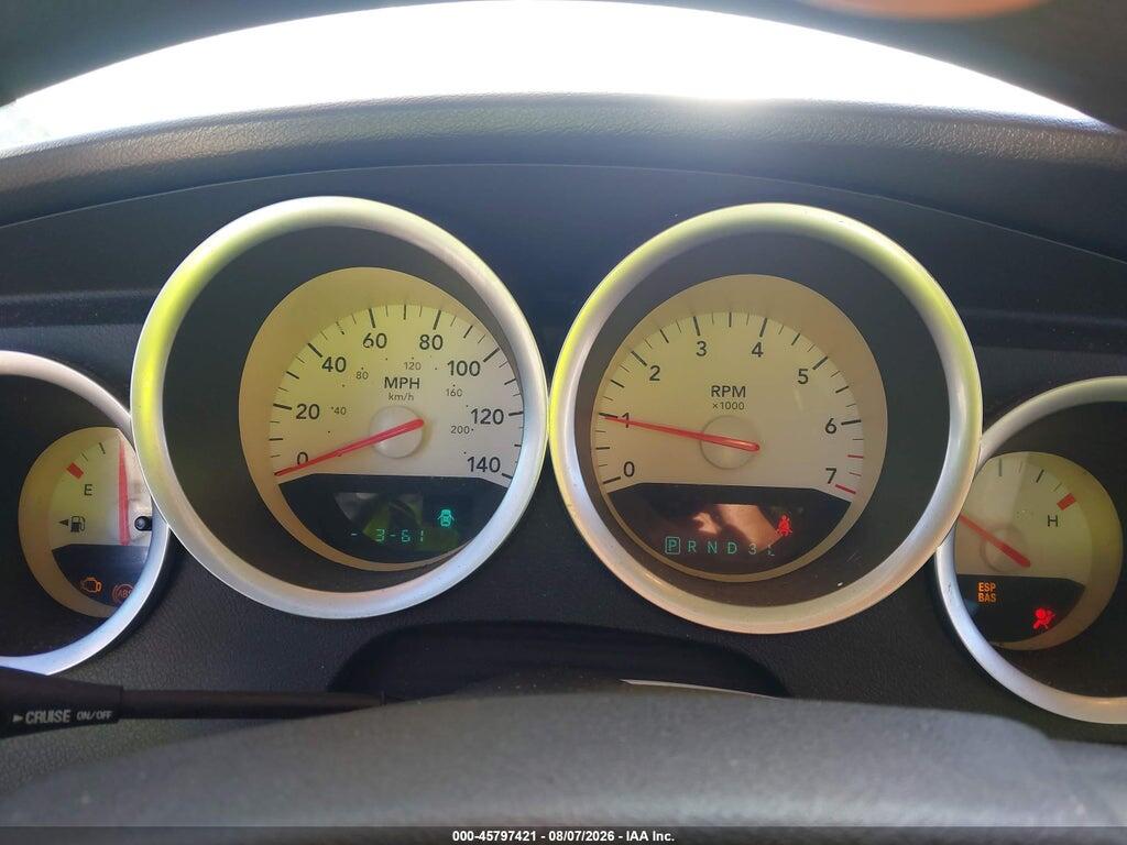 2D4FV48VX5H661320 2005 DODGE MAGNUM photo no. 7