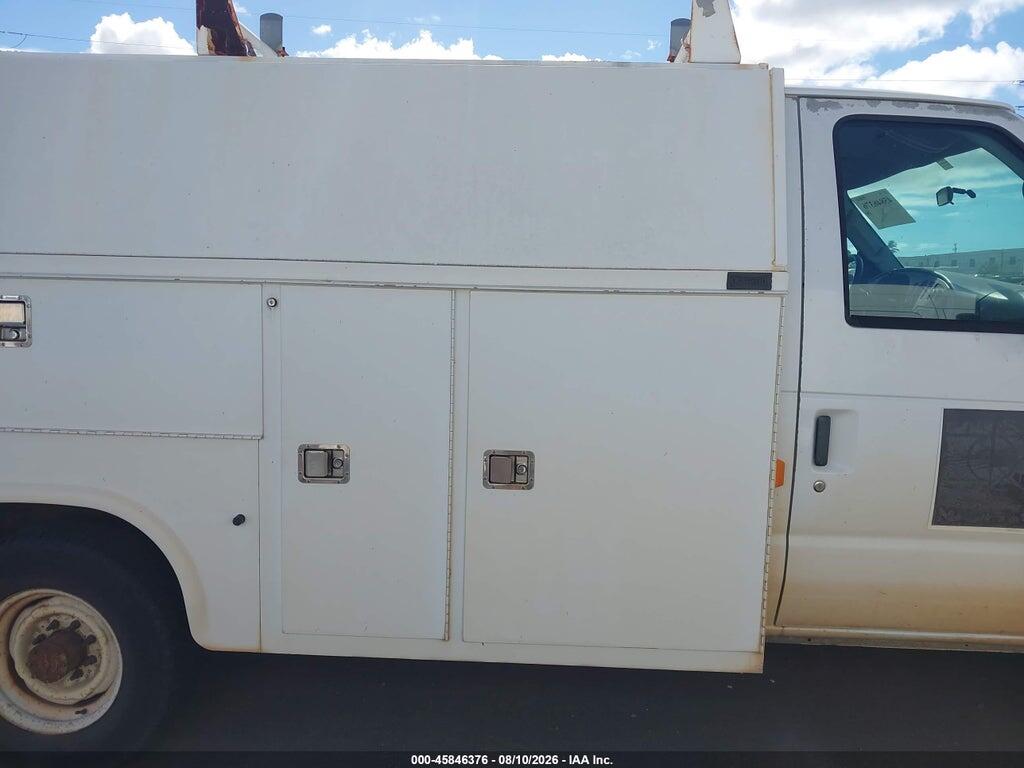 1FDSE35L06HB37895 2006 FORD E-350 CUTAWAY photo no. 8