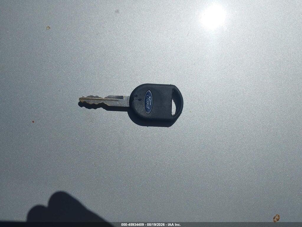 1FAFP53U92G175946 2002 FORD TAURUS photo no. 11