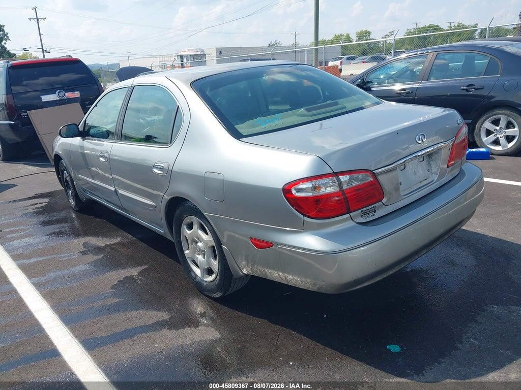 JNKCA31AXYT201979 2000 INFINITI I30 photo no. 3
