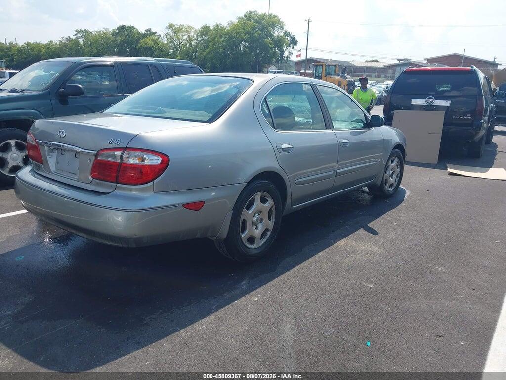 JNKCA31AXYT201979 2000 INFINITI I30 photo no. 4