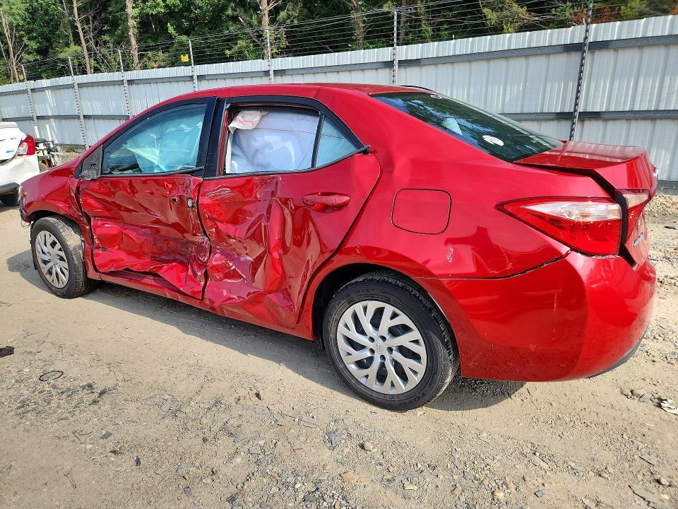 2017 TOYOTA COROLLA LE — Фото 2 из 12