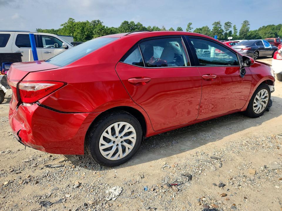2017 TOYOTA COROLLA LE — Фото 3 из 12