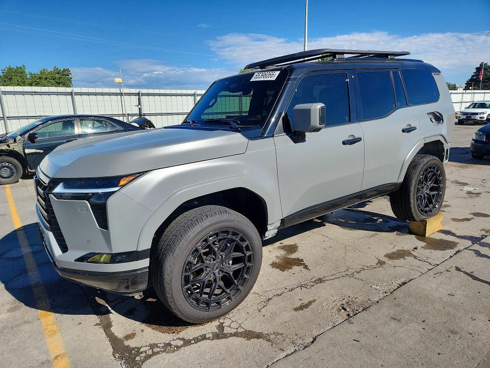 2024 LEXUS GX 550 JTJTBCDXXR5002643