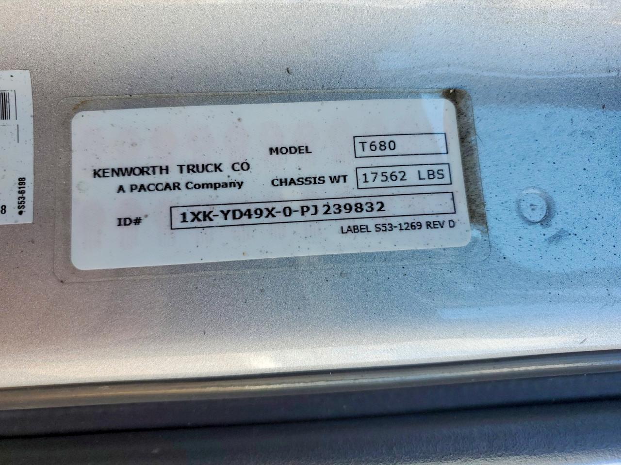 2023 KENWORTH T680 SEMI TRUCK — Фото 12 из 14