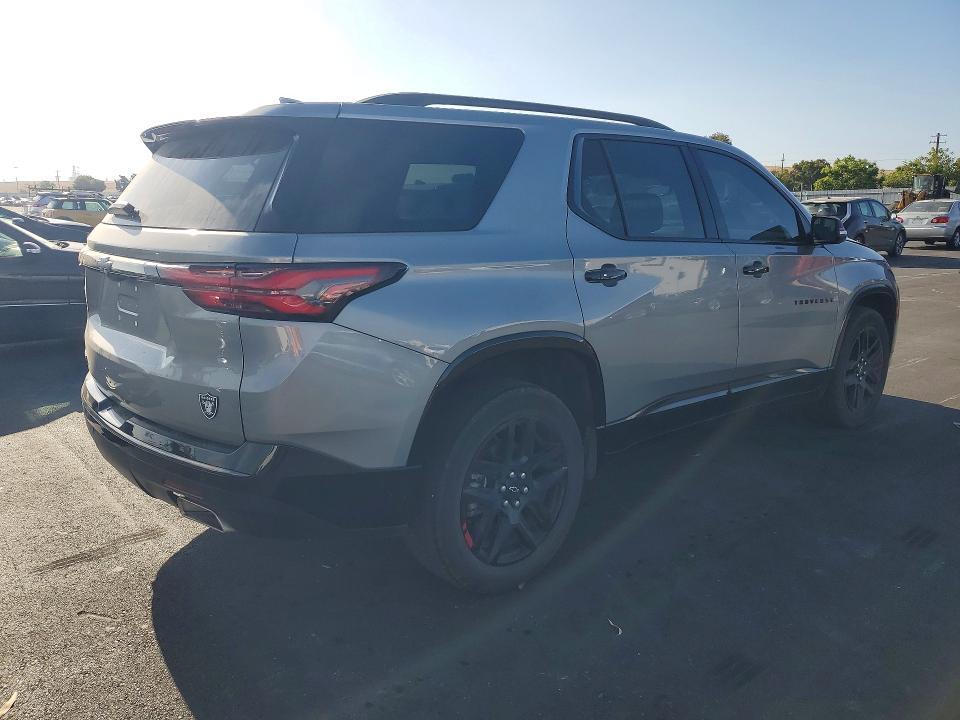 2023 CHEVROLET TRAVERSE PREMIER — Фото 3 из 14