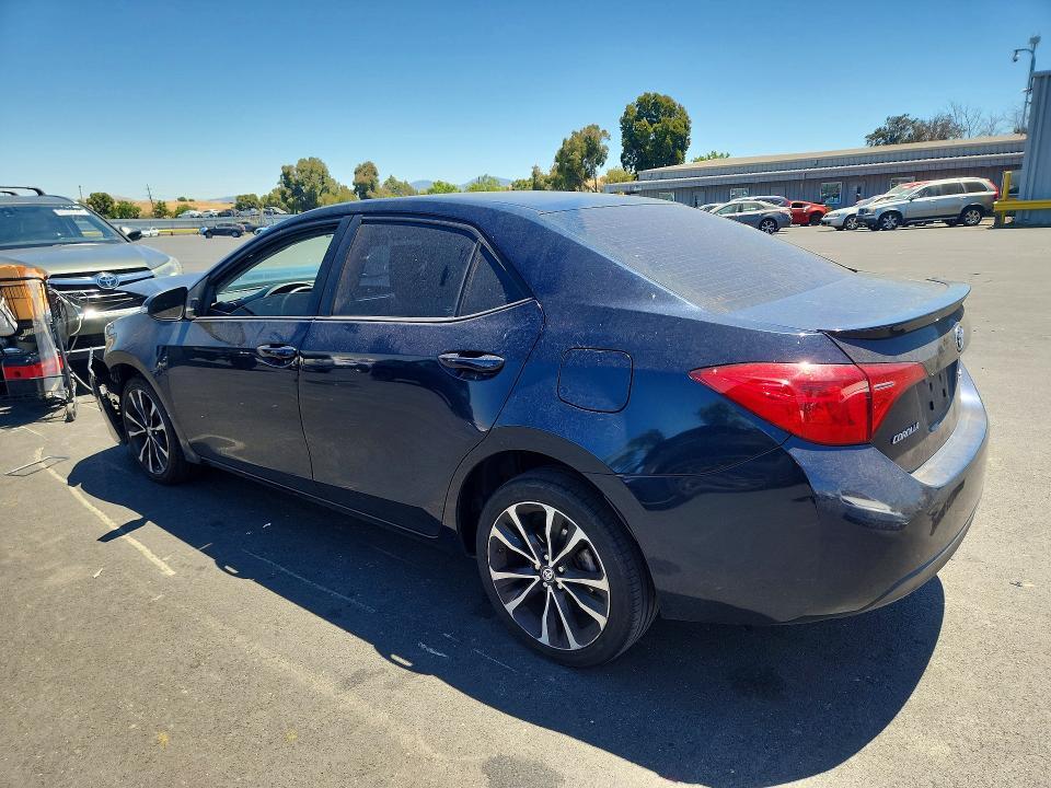 2019 TOYOTA COROLLA SE — Фото 2 из 12