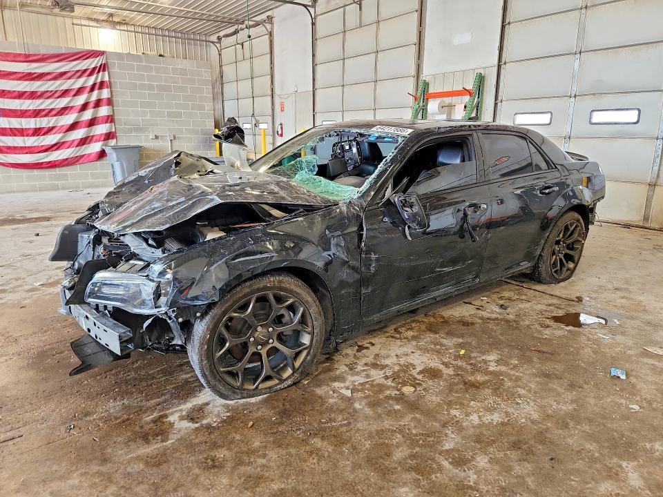 2017 CHRYSLER 300 2C3CCABTXHH593850