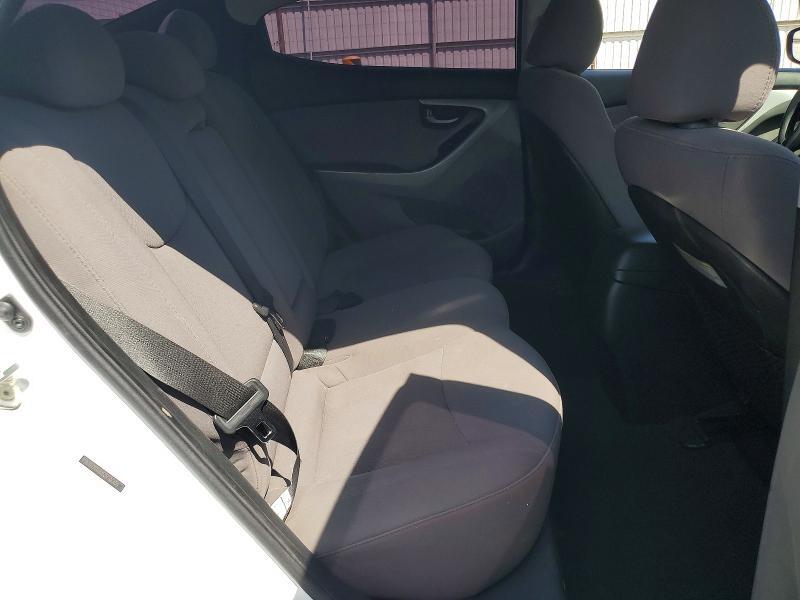 2016 HYUNDAI ELANTRA SE — Фото 10 из 13