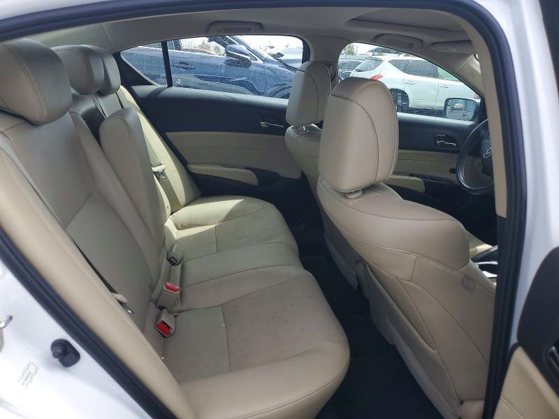 2016 ACURA ILX PREMIUM — Фото 10 из 12