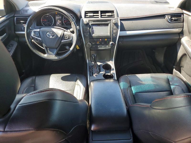 2016 TOYOTA CAMRY SE — Фото 8 из 12
