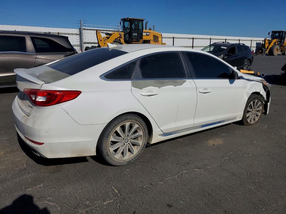 2015 HYUNDAI SONATA SPORT — Фото 3 из 12