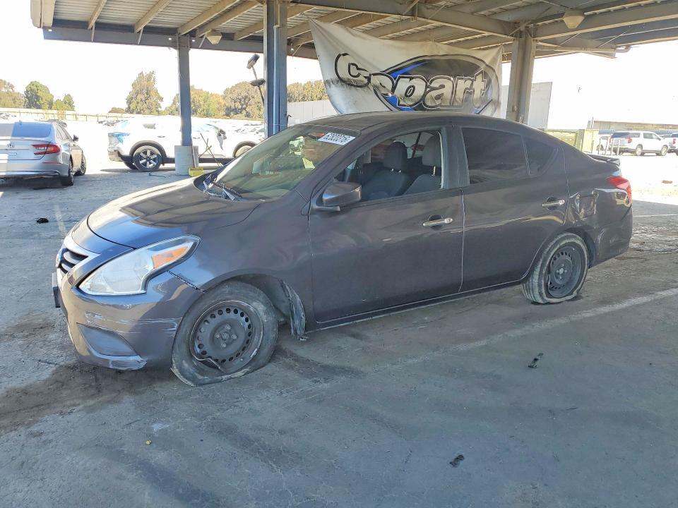 2015 NISSAN VERSA 3N1CN7AP4FL896868