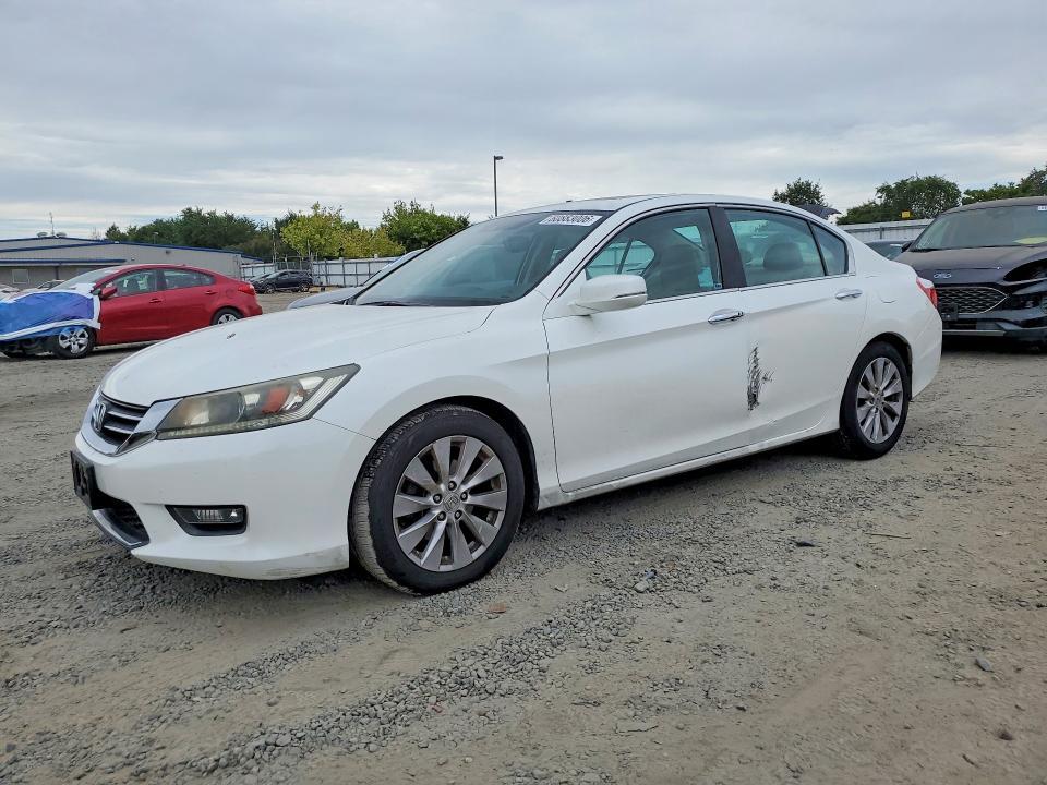 2014 HONDA ACCORD 1HGCR2F86EA108461