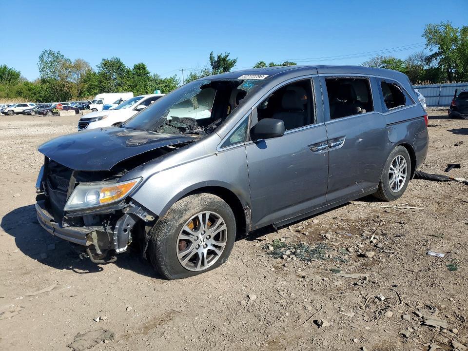 2013 HONDA ODYSSEY 5FNRL5H60DB001130
