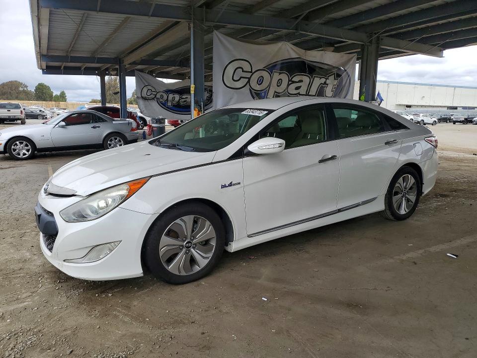 2013 HYUNDAI SONATA KMHEC4A45DA091980