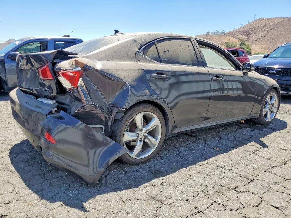 2012 LEXUS IS 250 — Фото 3 из 12