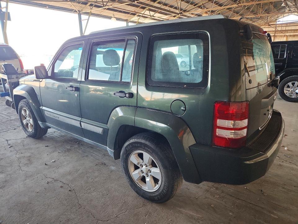 1J4PP2GK9BW594630 2011 JEEP LIBERTY photo no. 2