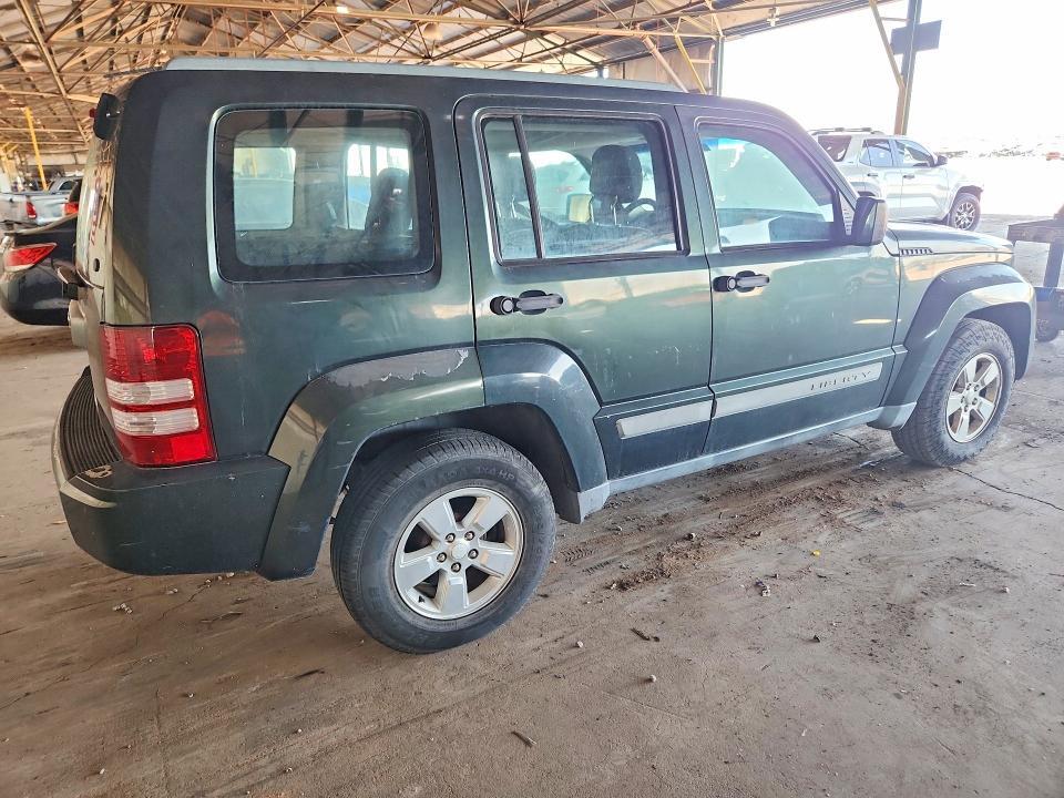 1J4PP2GK9BW594630 2011 JEEP LIBERTY photo no. 3