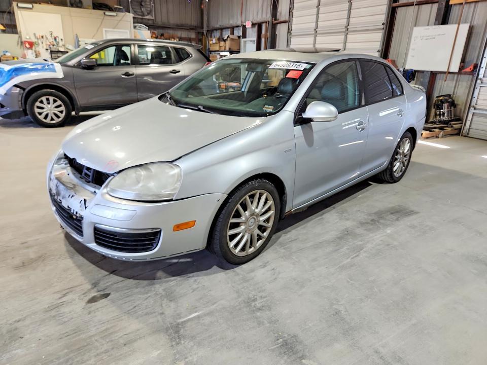 2008 VOLKSWAGEN JETTA 3VWRJ71KX8M122528
