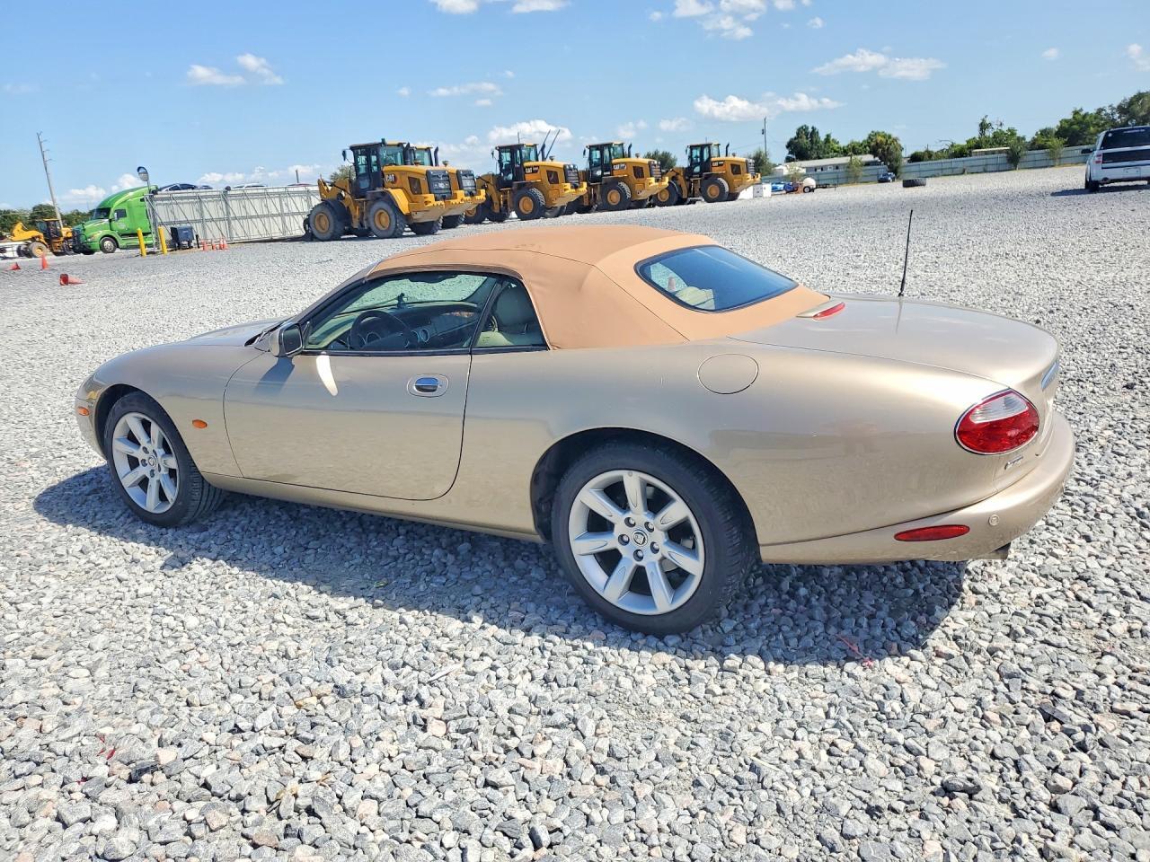 2004 JAGUAR XK8 — Фото 2 из 12