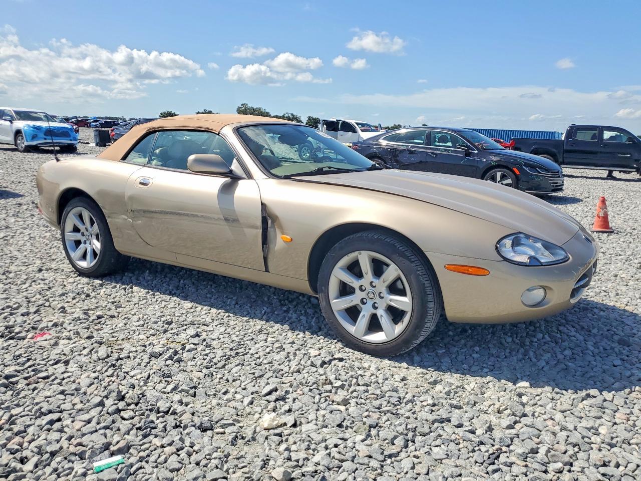 2004 JAGUAR XK8 — Фото 4 из 12