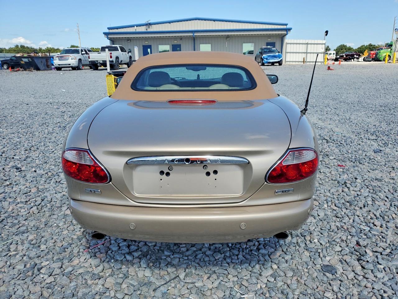2004 JAGUAR XK8 — Фото 6 из 12
