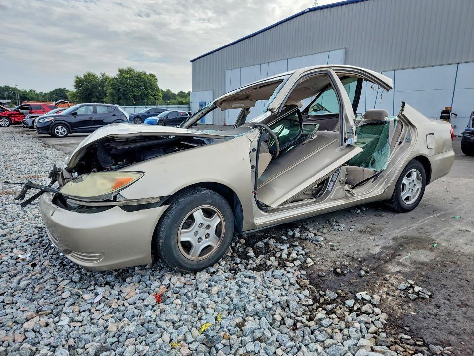 2002 TOYOTA CAMRY 4T1BF32K62U540743
