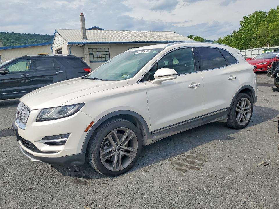 2019 LINCOLN MKC 5LMCJ3D91KUL12952