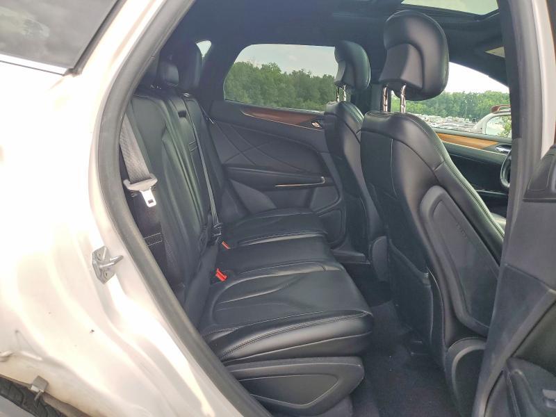 2019 LINCOLN MKC RESERVE — Фото 11 из 13