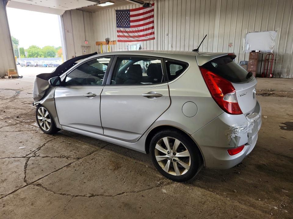 2012 HYUNDAI ACCENT SE — Фото 2 из 15