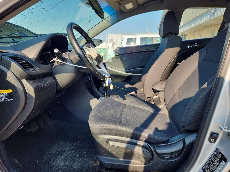 2012 HYUNDAI ACCENT SE — Фото 7 из 15