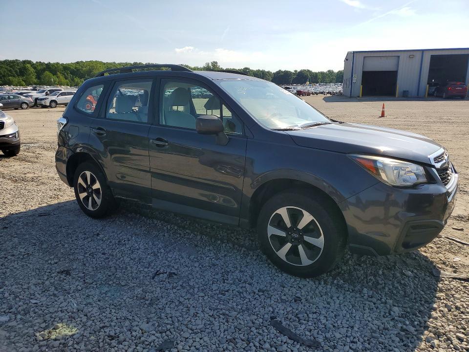 JF2SJABC3HH456155 2017 SUBARU FORESTER photo no. 4
