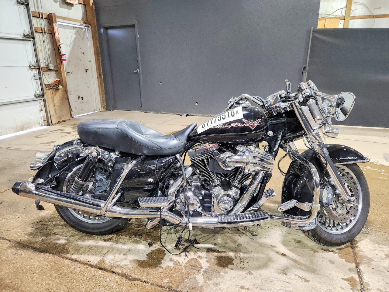 2010 HARLEY-DAVIDSON FLHR 1HD1FB417AB649204