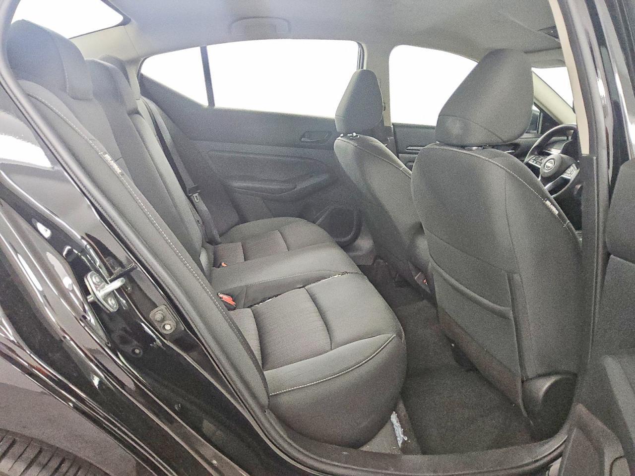2025 NISSAN ALTIMA SV — Фото 10 из 12