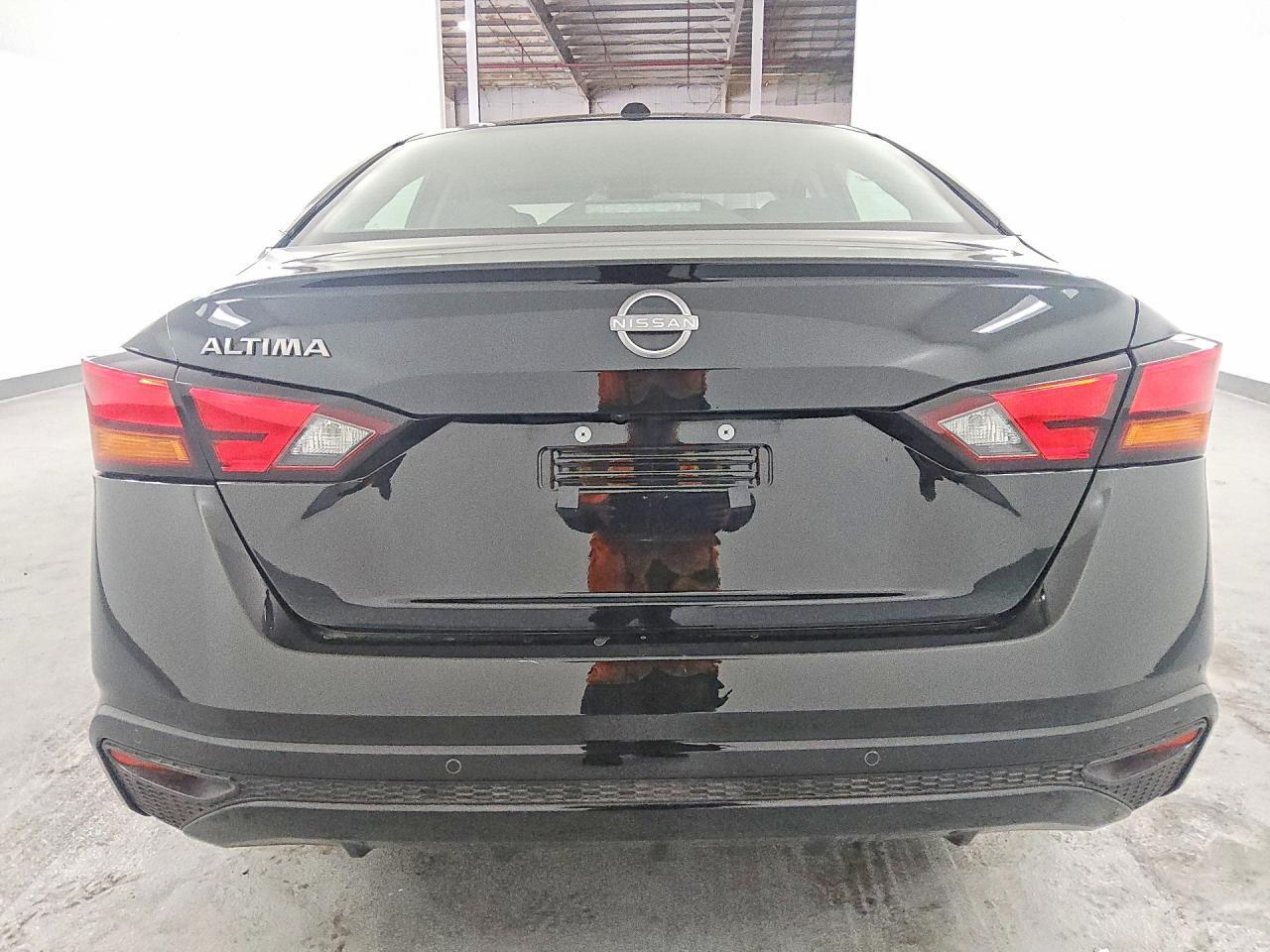2025 NISSAN ALTIMA SV — Фото 6 из 12