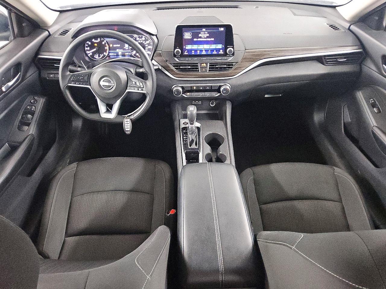 2025 NISSAN ALTIMA SV — Фото 8 из 12