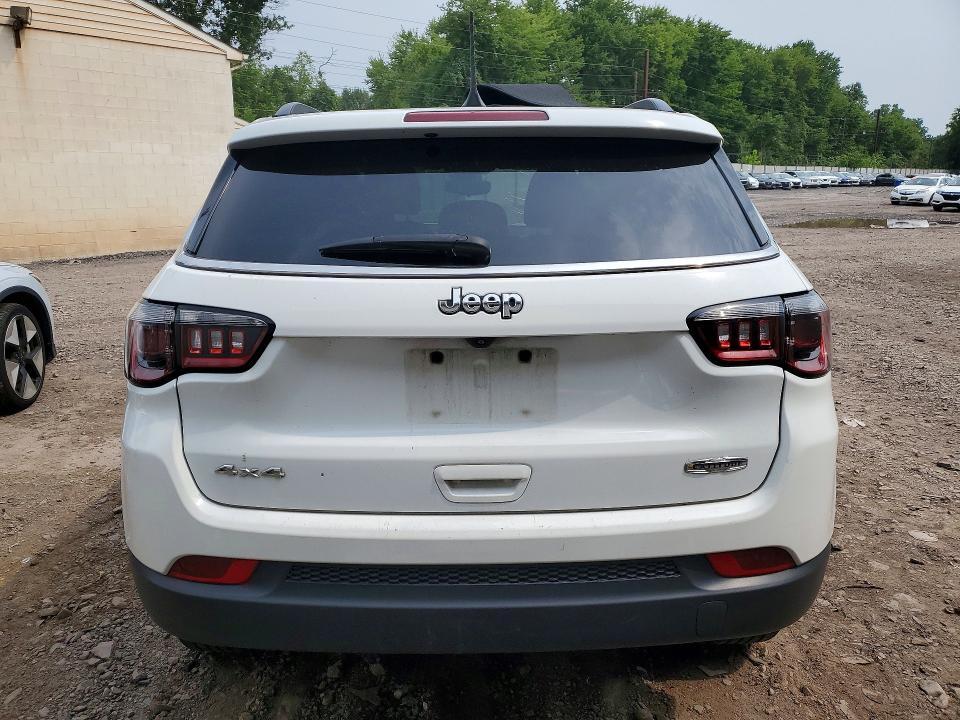 2023 JEEP COMPASS LATITUDE — Фото 6 из 14