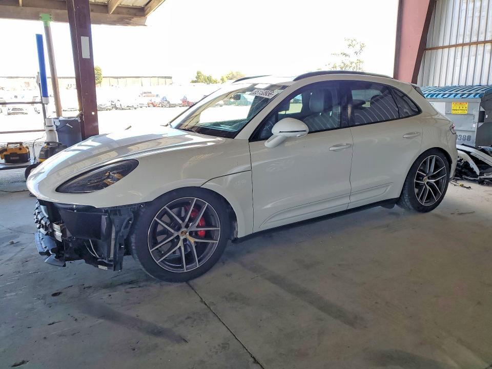 2023 PORSCHE MACAN WP1AG2A54PLB40338
