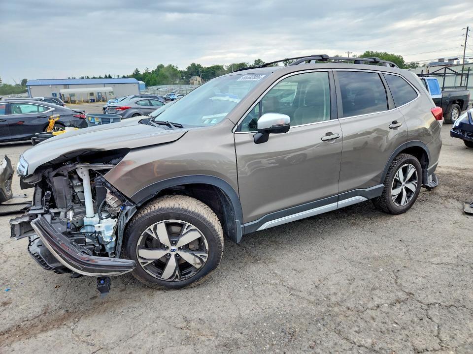 2021 SUBARU FORESTER JF2SKAXC9MH449923