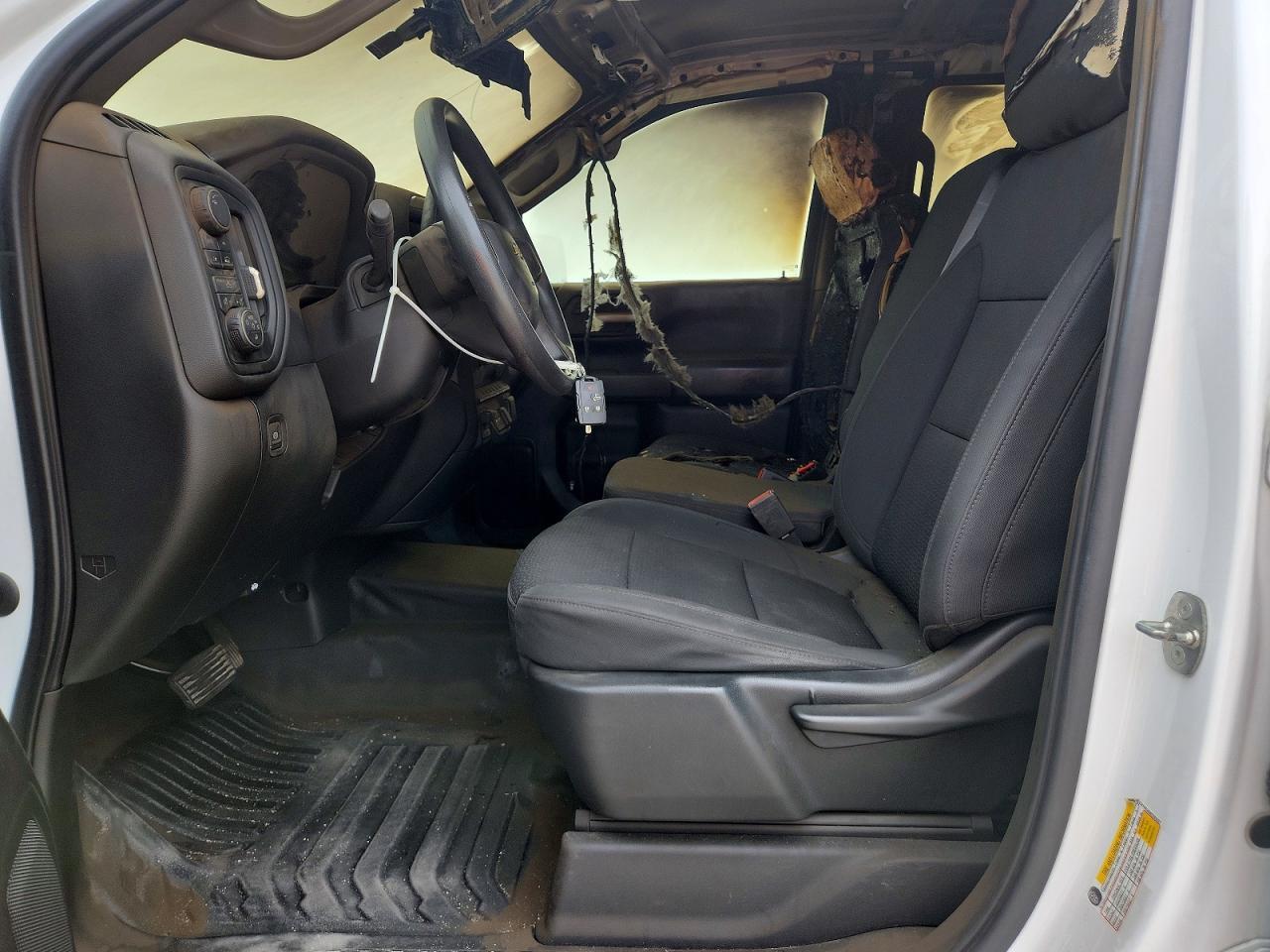 2021 CHEVROLET SILVERADO K1500 — Фото 7 из 13