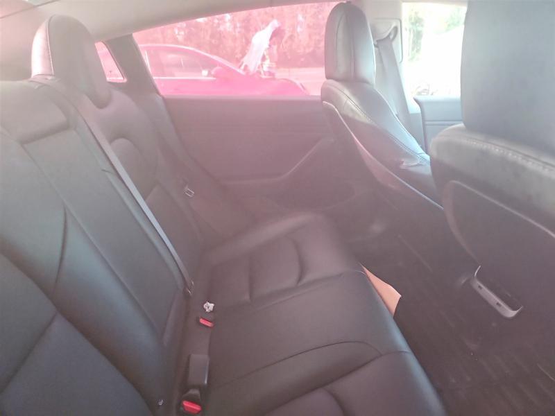 5YJ3E1EB6JF107698 2018 TESLA MODEL 3 photo no. 10