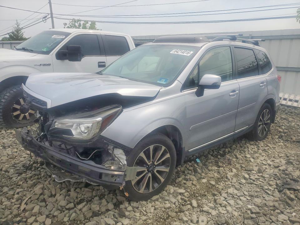 2017 SUBARU FORESTER JF2SJGWC6HH451514