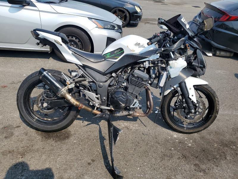 2017 KAWASAKI EX300 JKAEX8A18HDA31781
