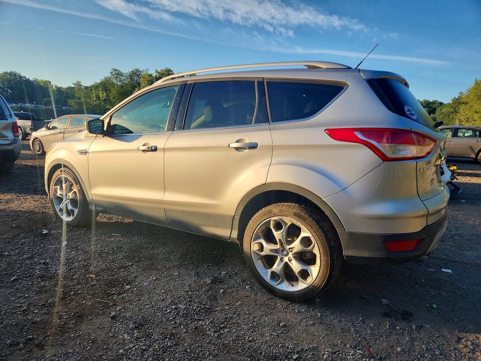2015 FORD ESCAPE TITANIUM — Фото 2 из 12