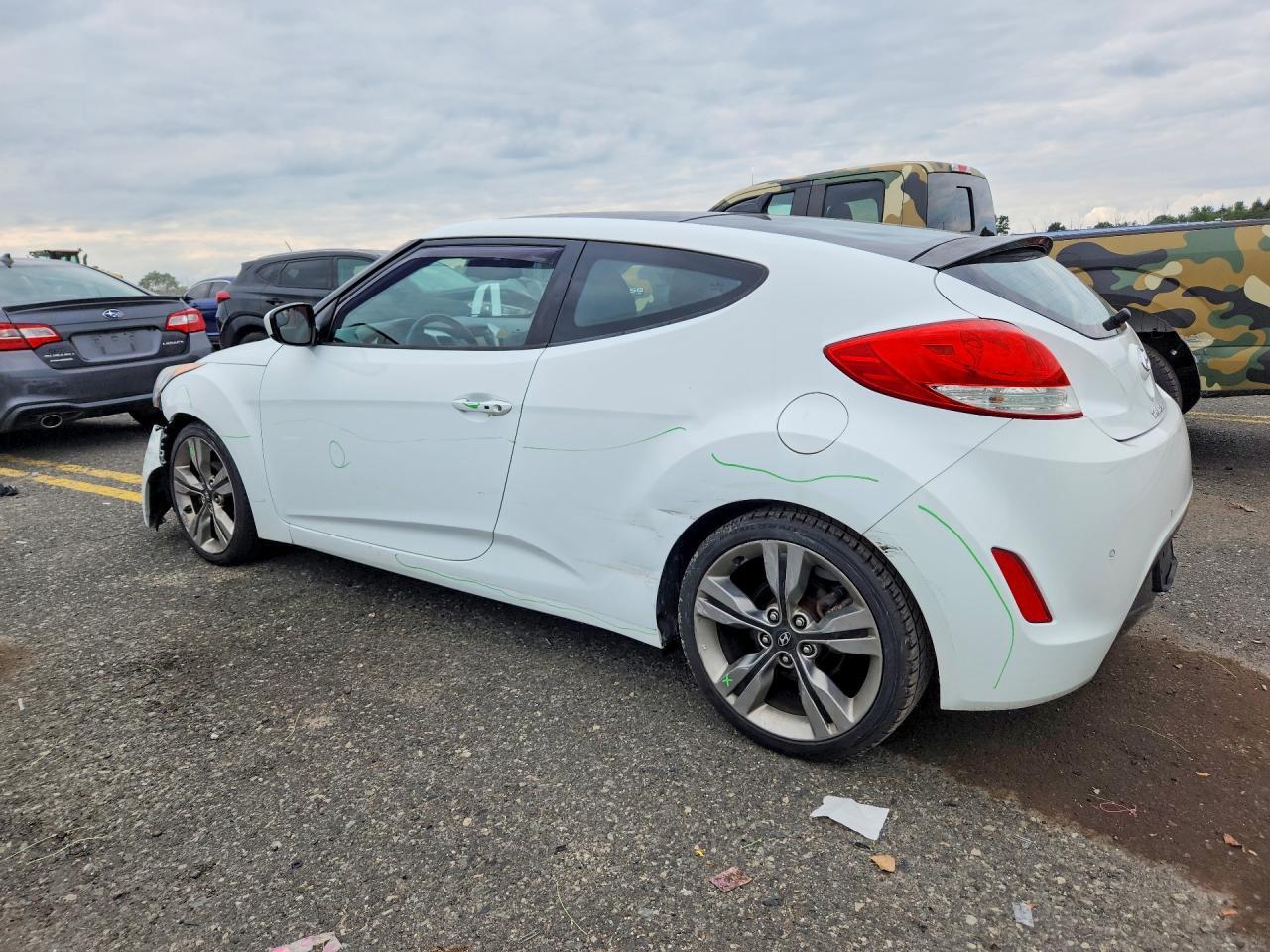 2015 HYUNDAI VELOSTER BASE — Фото 2 из 12